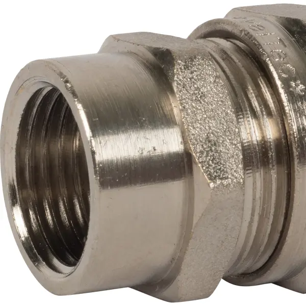 Муфта комбинированная Valtec 1/2"x20 мм ВР латунь VTM.302